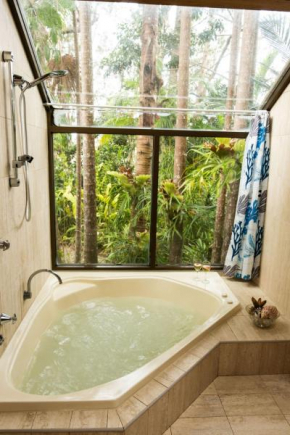 Lake Russell Retreat, Corindi Beach